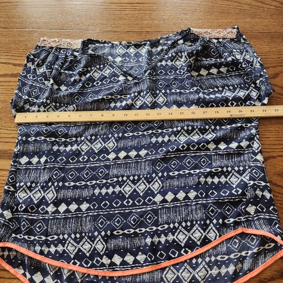 Miss Me Sheer Blue Geometric Tribal Beading on Sleeve Top Women's Small Oversize - Picture 5 of 7